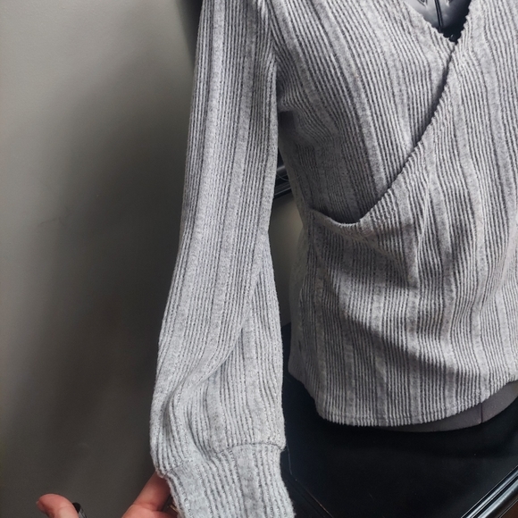 Cupshe Soft Lightweight Longsleeve Wrap Sweater - Picture 2 of 6